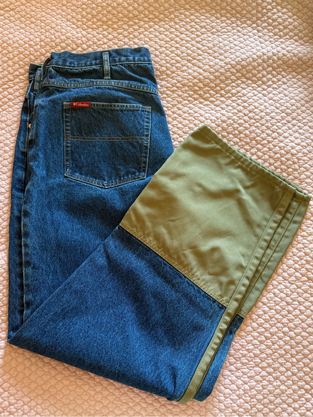 Columbia Men's Two-Tone Brush Guard Jeans size 40 Blue and Olive